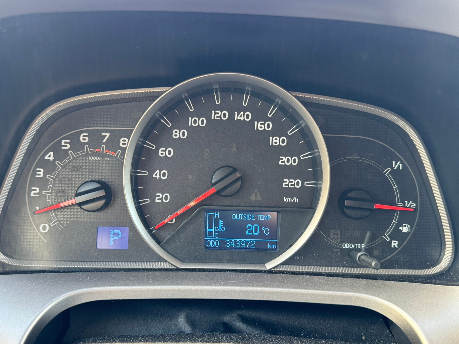 Toyota RAV4 2015, bild 6/8