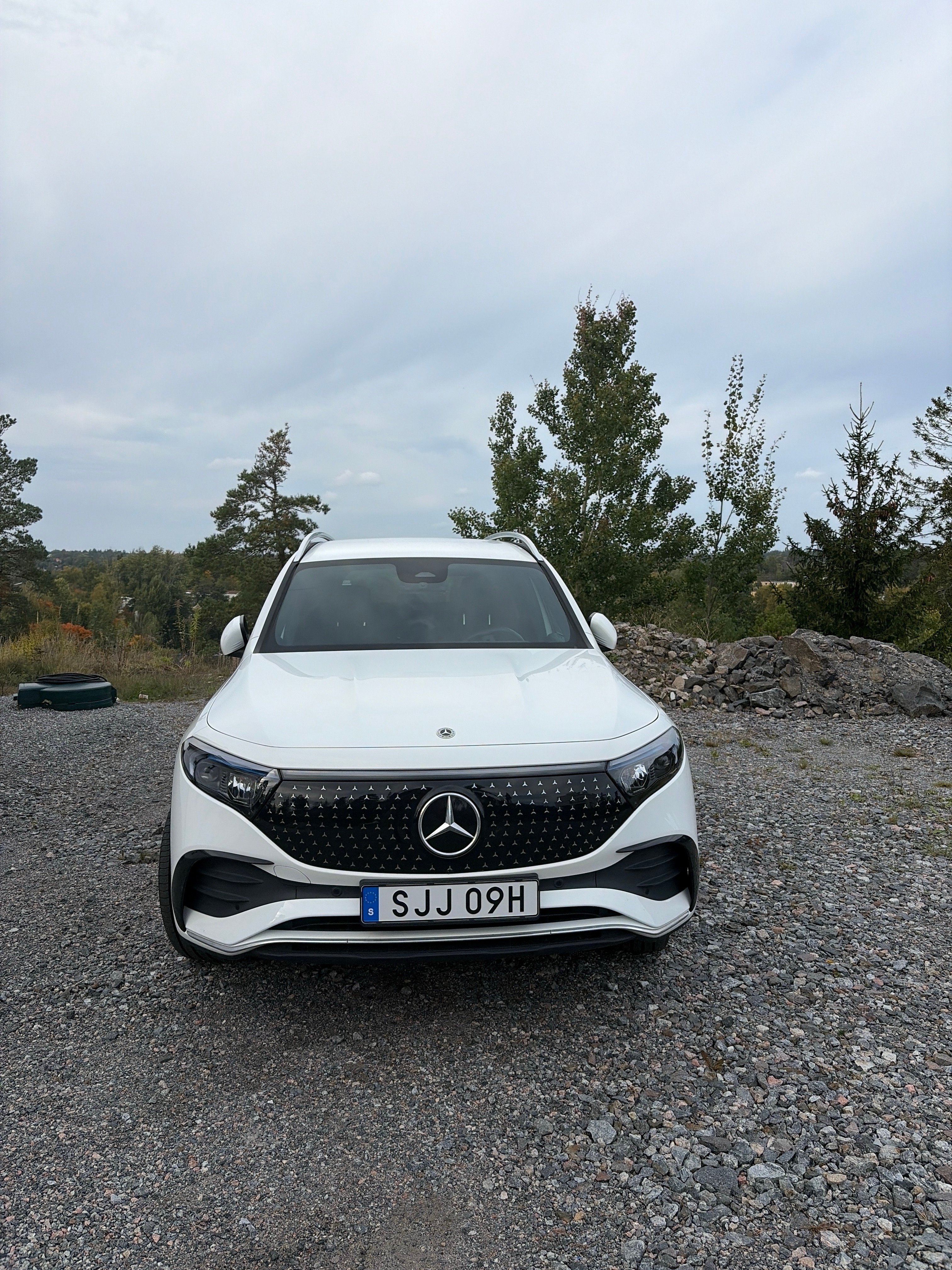 Mercedes-Benz EQB 250+ +Special Edition 2026, bild 2/5