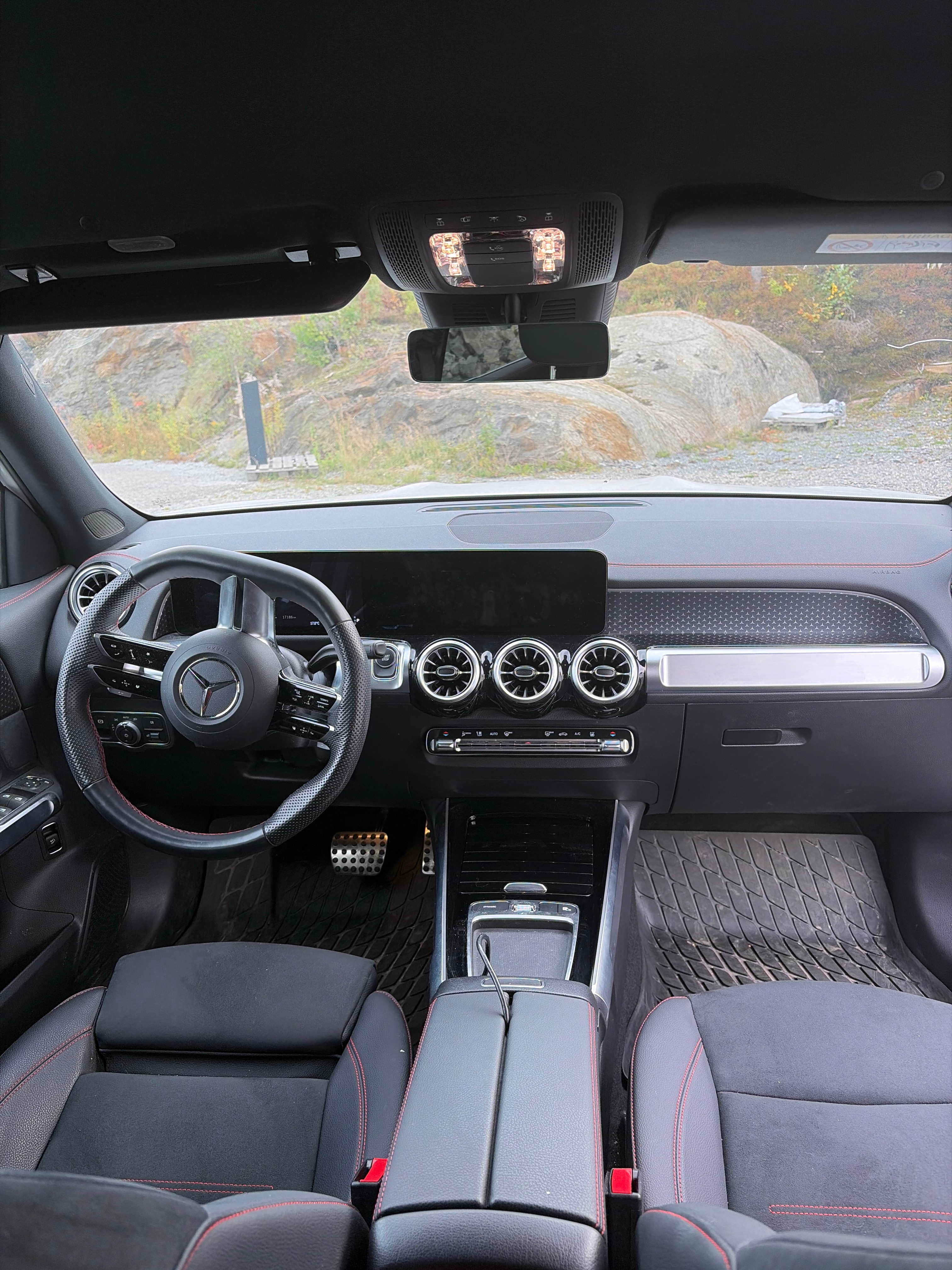 Mercedes-Benz EQB 250+ +Special Edition 2026, bild 4/5