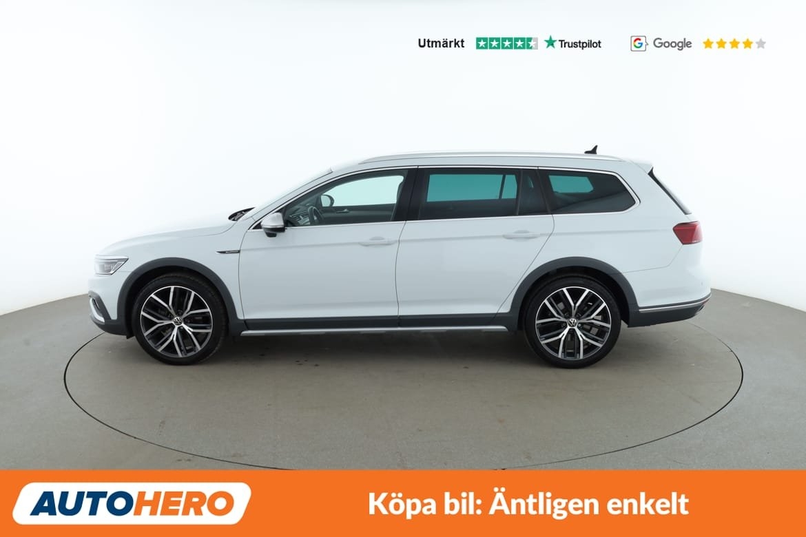 Volkswagen Passat 2023, bild 2/10
