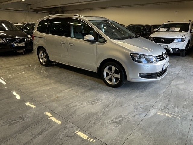 Volkswagen Sharan 2012, bild 2/10