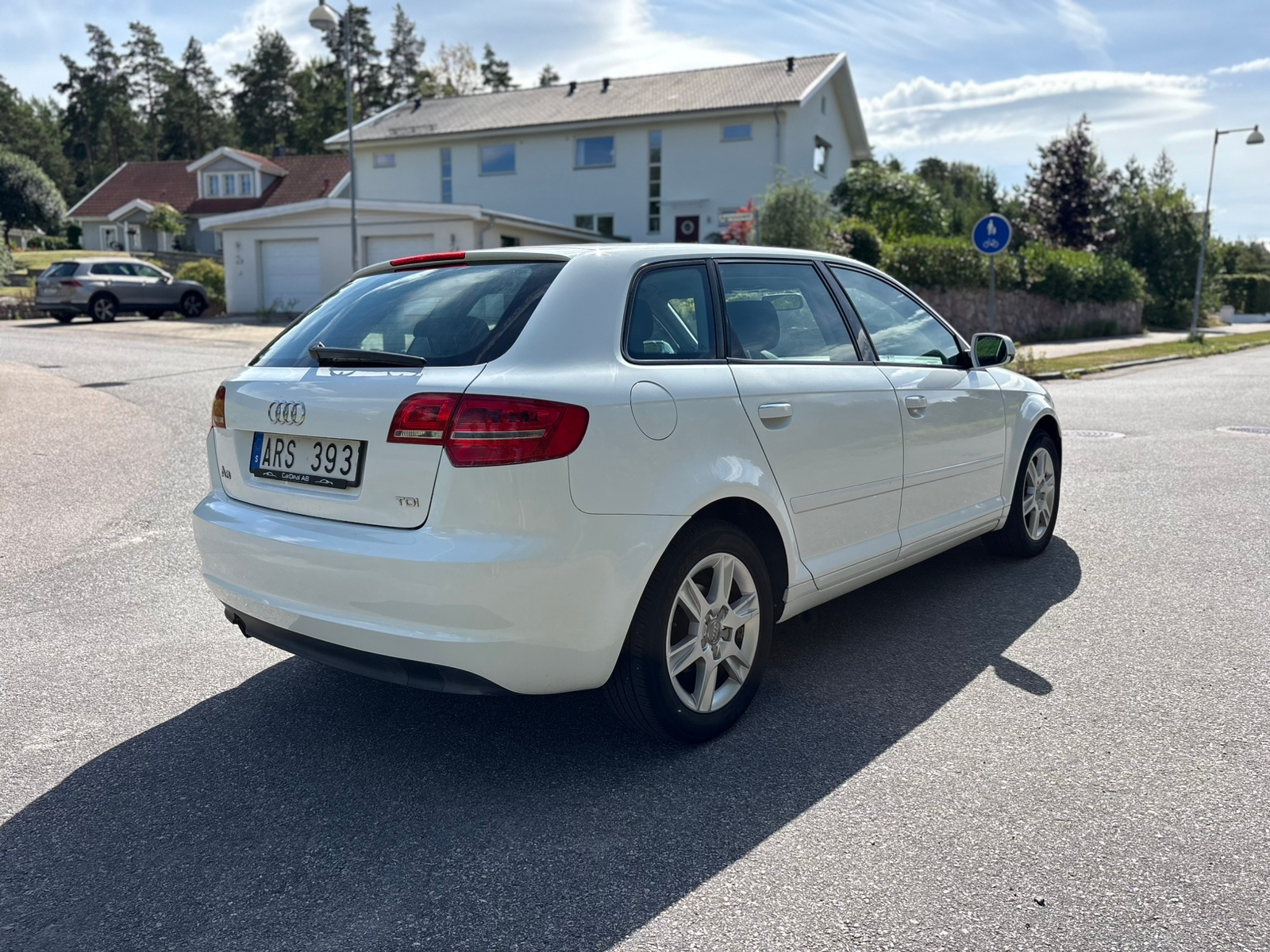 Audi A3 Sportback 1.6 TDI Manuell 2011, kuva 3/10
