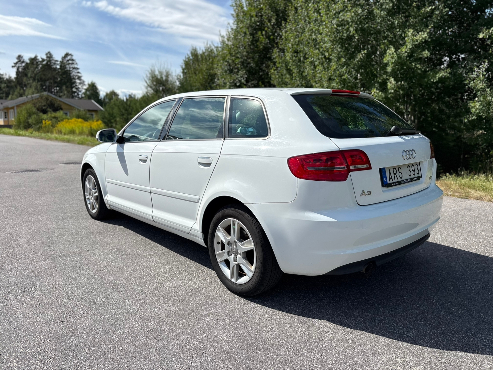 Audi A3 Sportback 1.6 TDI Manuell 2011, kuva 4/10