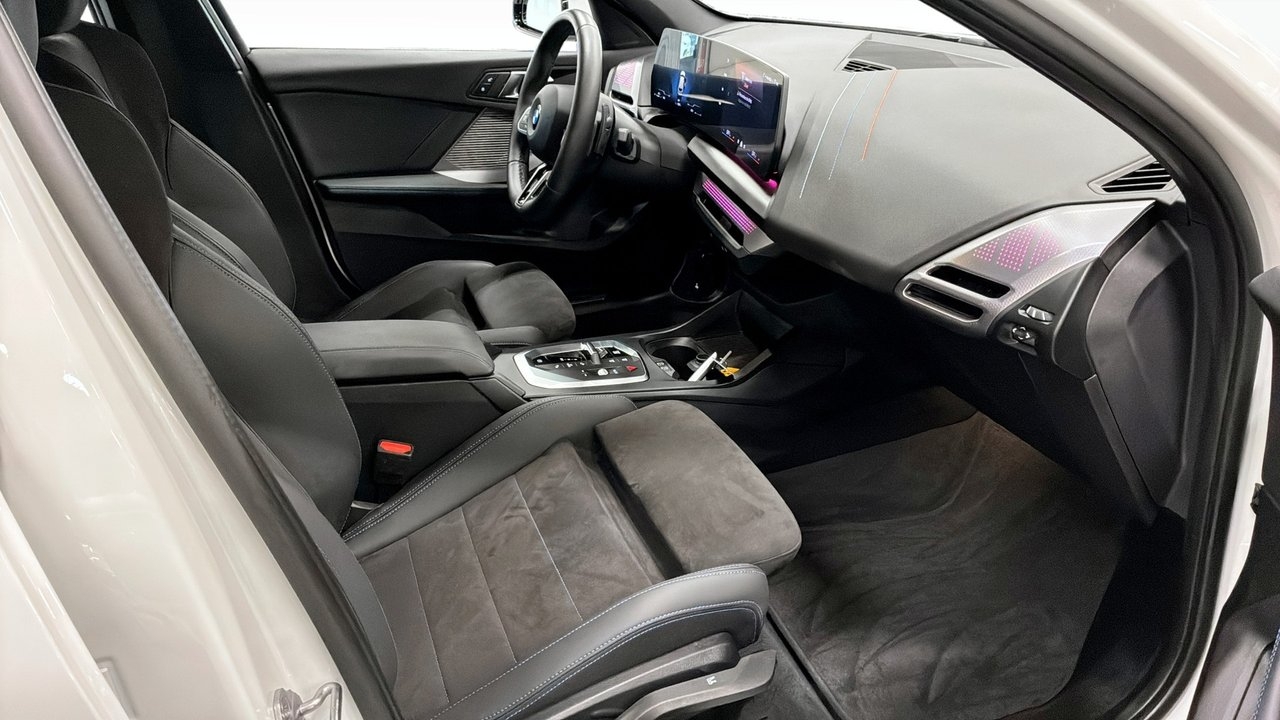 BMW 120 M Sport 2026, bild 3/9