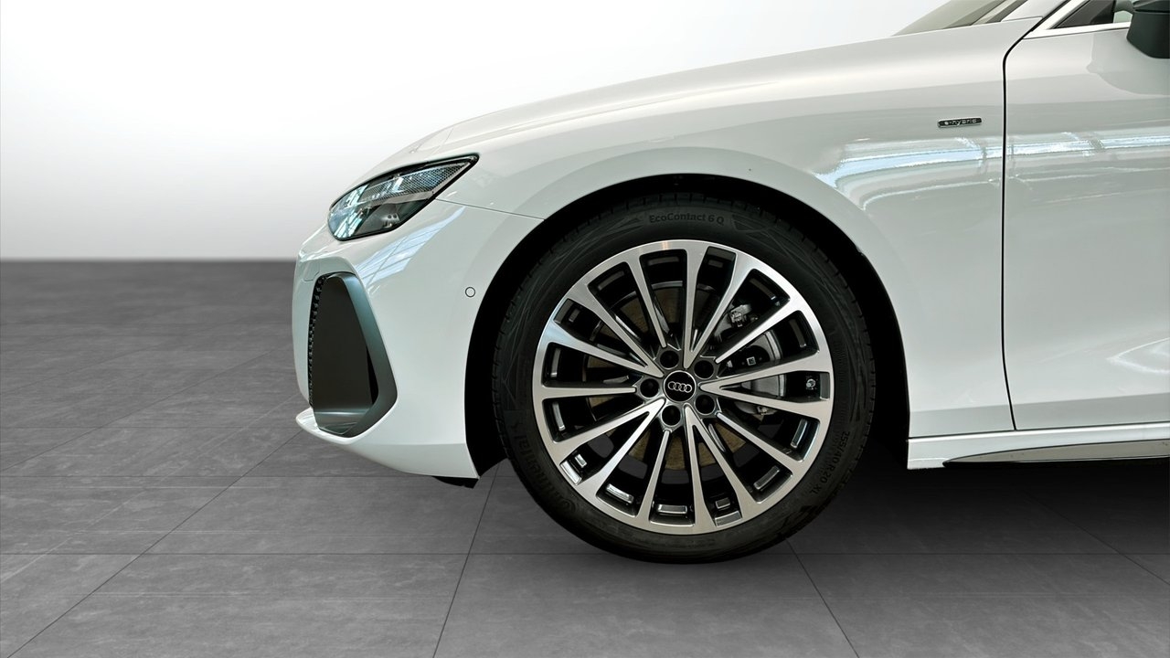 Audi A6 Avant e-hybrid S-line Selection 2026, bild 6/13
