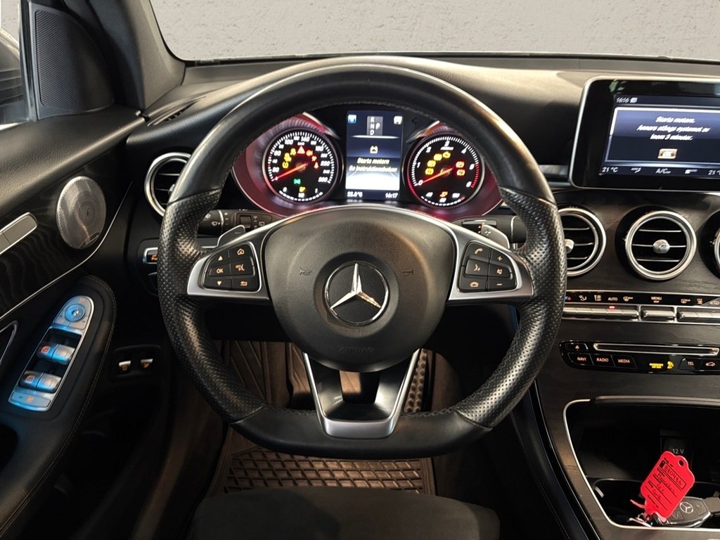 Mercedes-Benz GLC 2016, bild 6/10