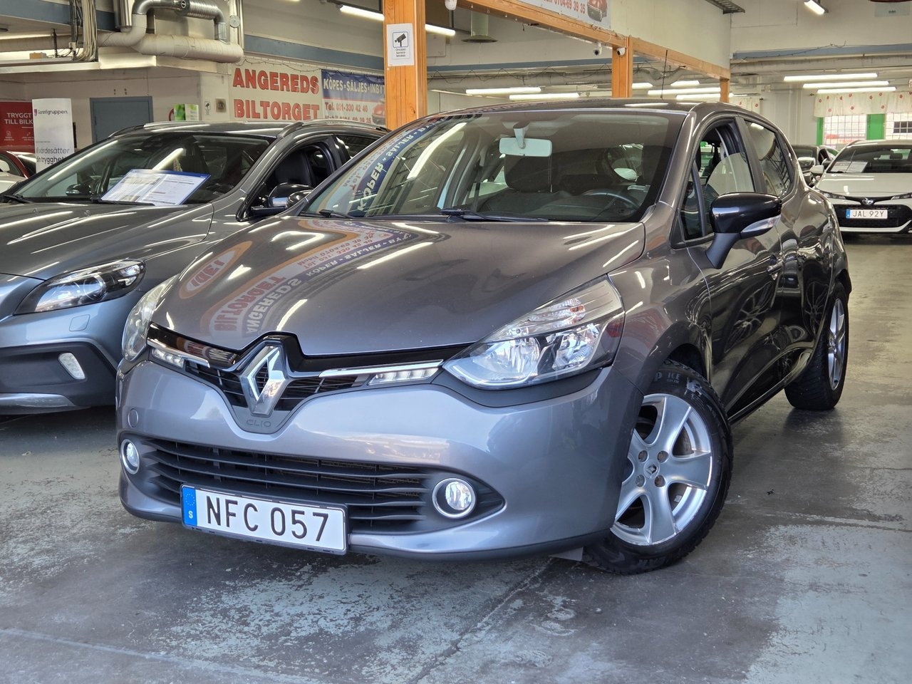 Renault Clio 1.2 2013, bild 2/17