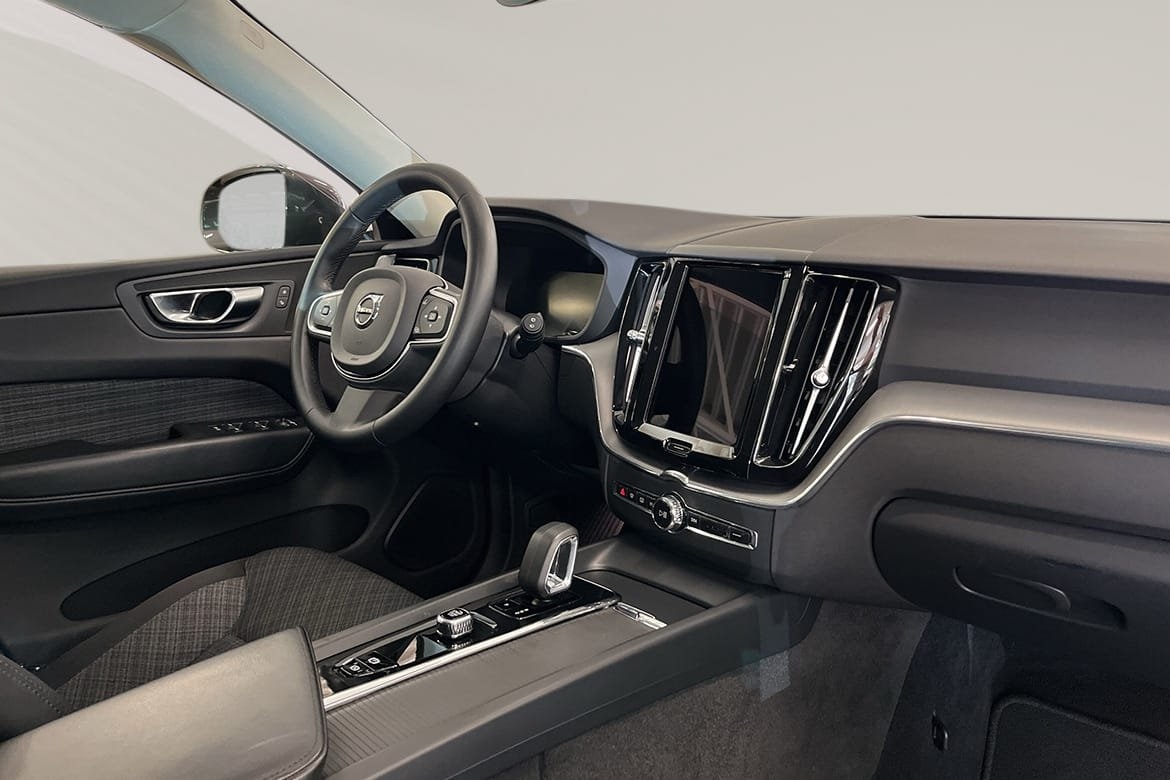 Volvo XC60 B4 Diesel Core 2023, bild 6/11