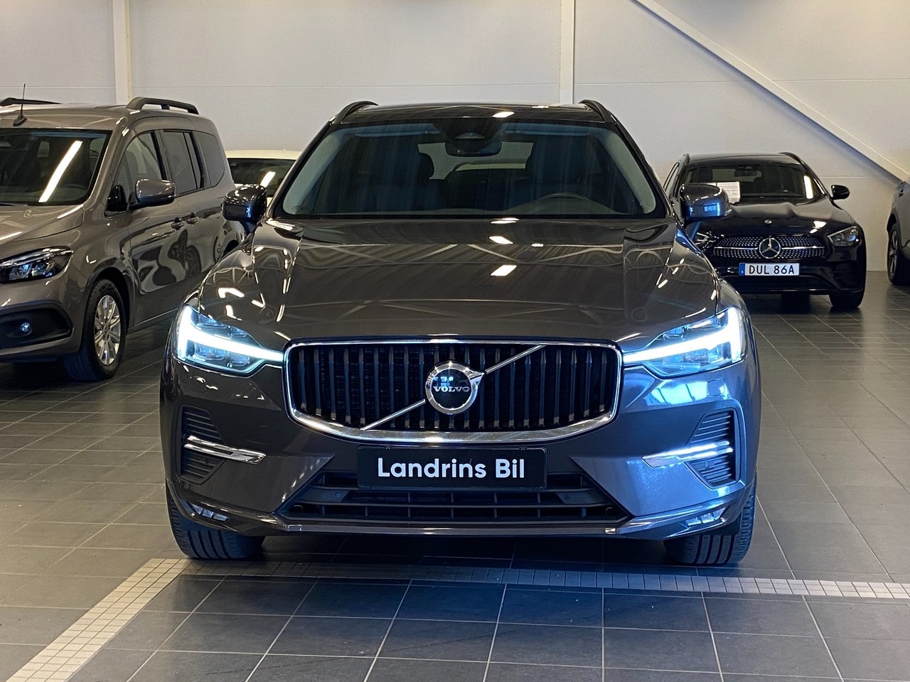 Volvo XC60 2022, bild 2/10