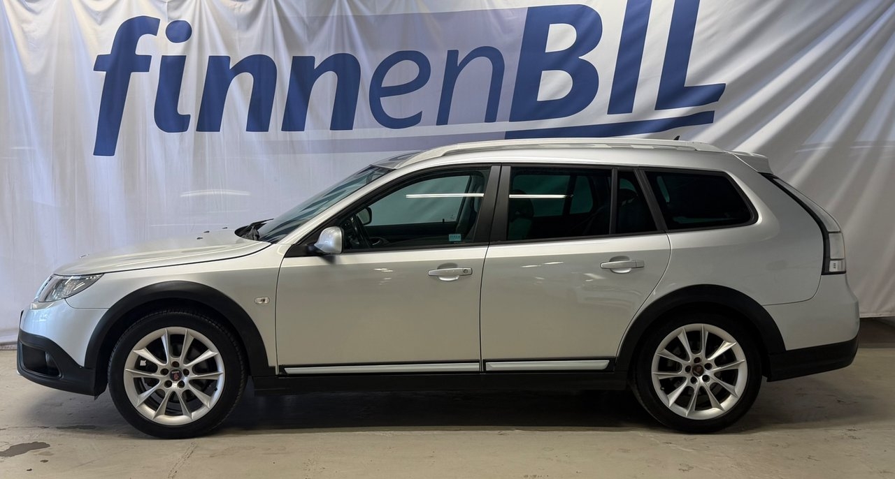 Saab 9-3X 2.0 T XWD Euro 5 Besiktigad 2011, bild 2/10
