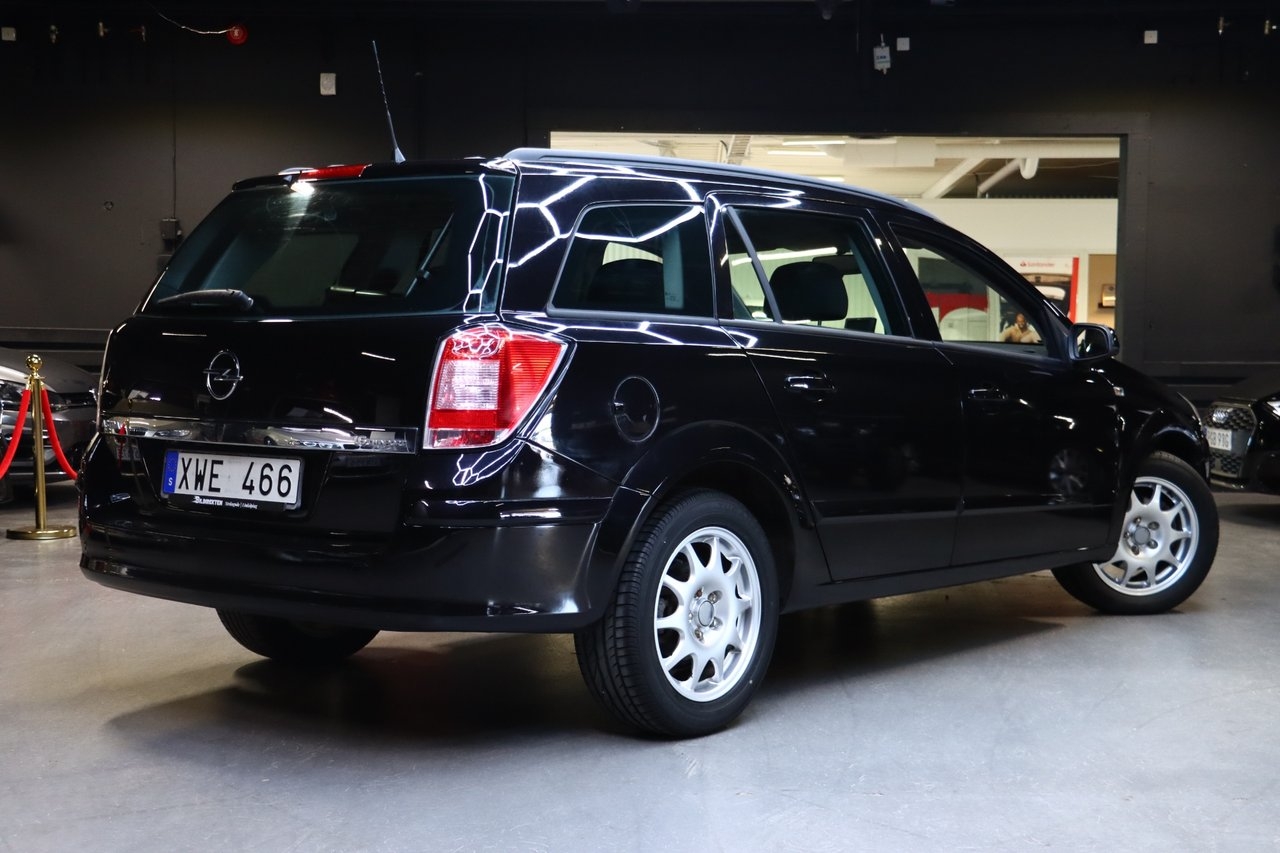 Opel Astra 2006, photo 4/10