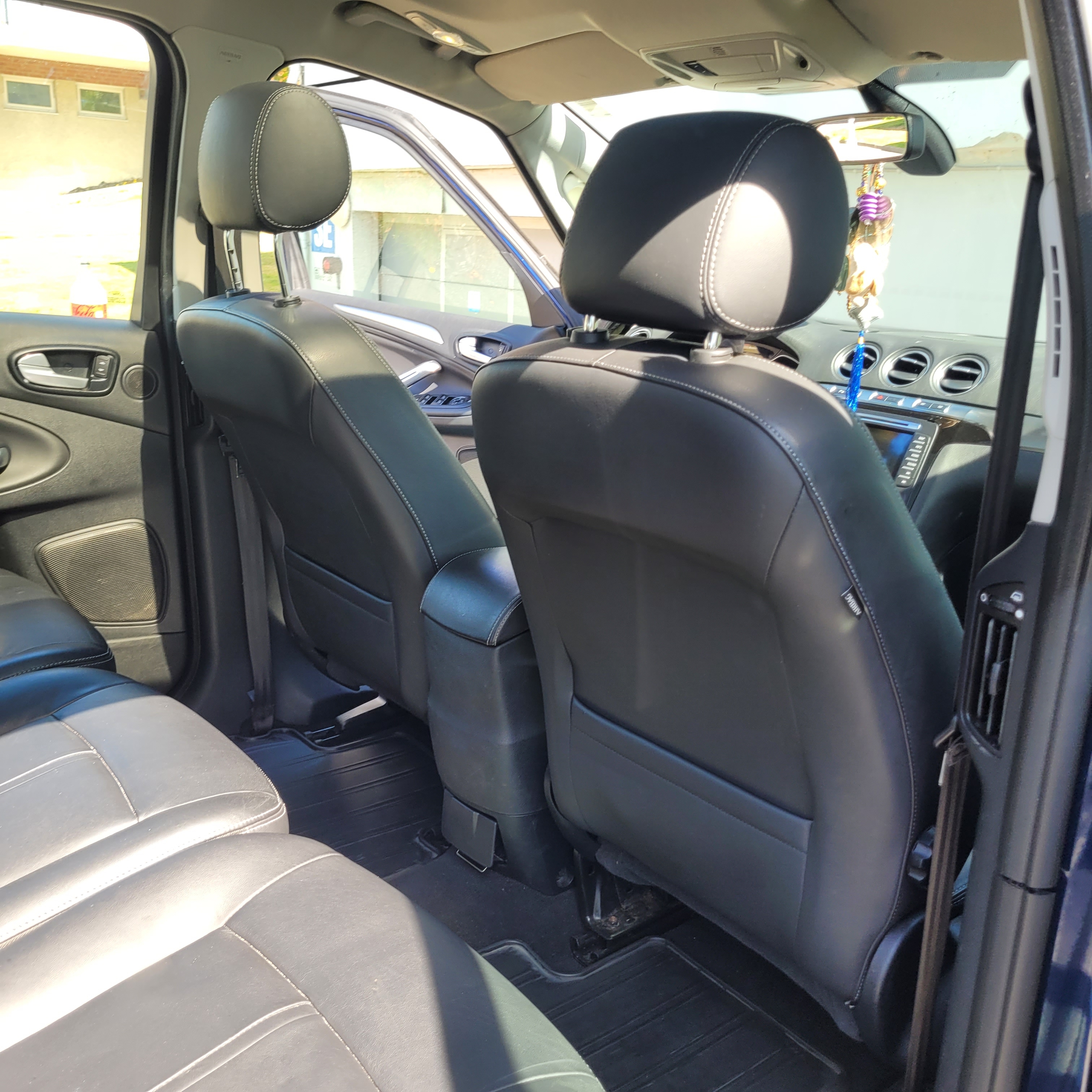 Ford S-MAX 2.2 TDCi Manuell 2013, bild 4/10