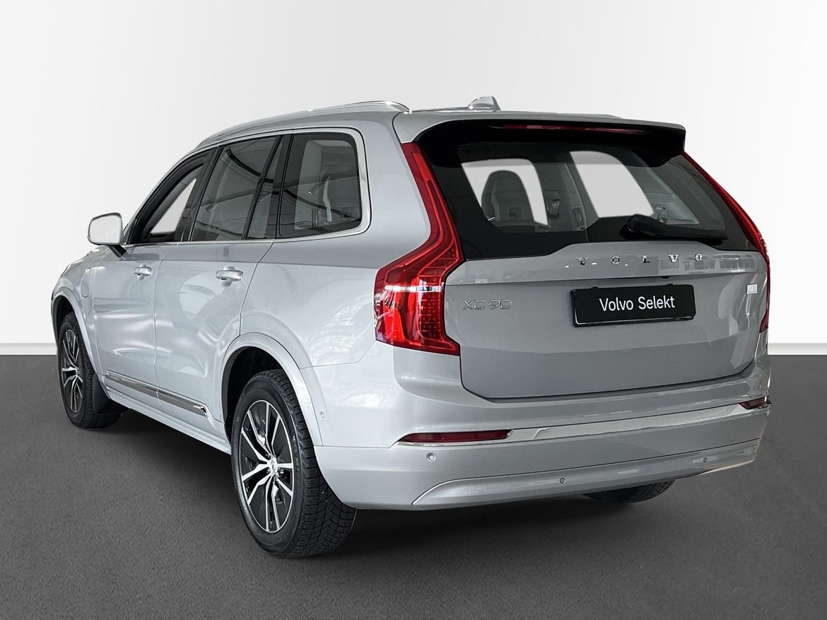 Volvo XC90 Recharge T8 Ultimate Bright 2023, bild 2/10