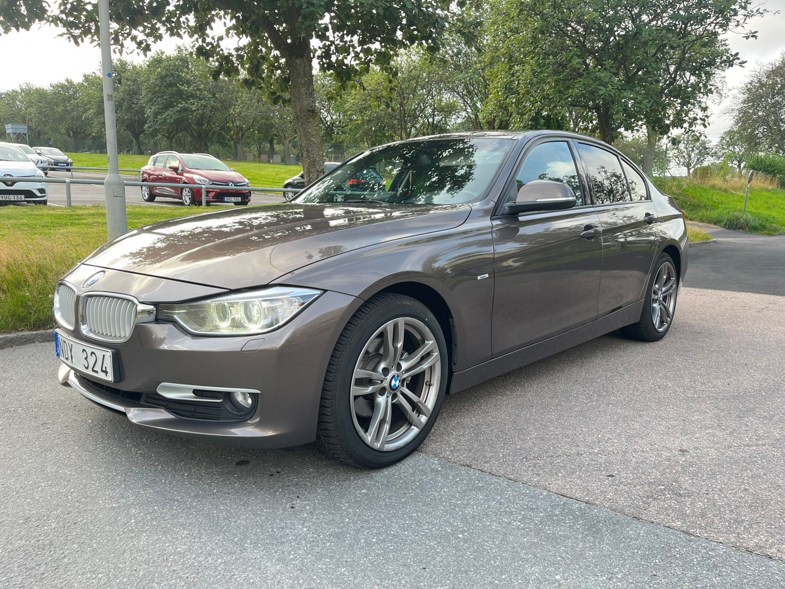 BMW 320