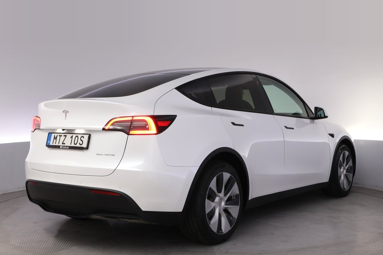 Tesla Model Y Long Range AWD Autopilot 2022, bild 5/10