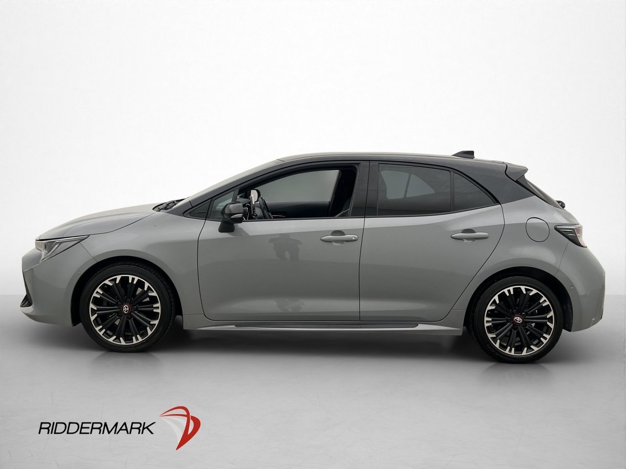 Toyota Corolla Hybrid 184hk GR Sport 2022, bild 3/28