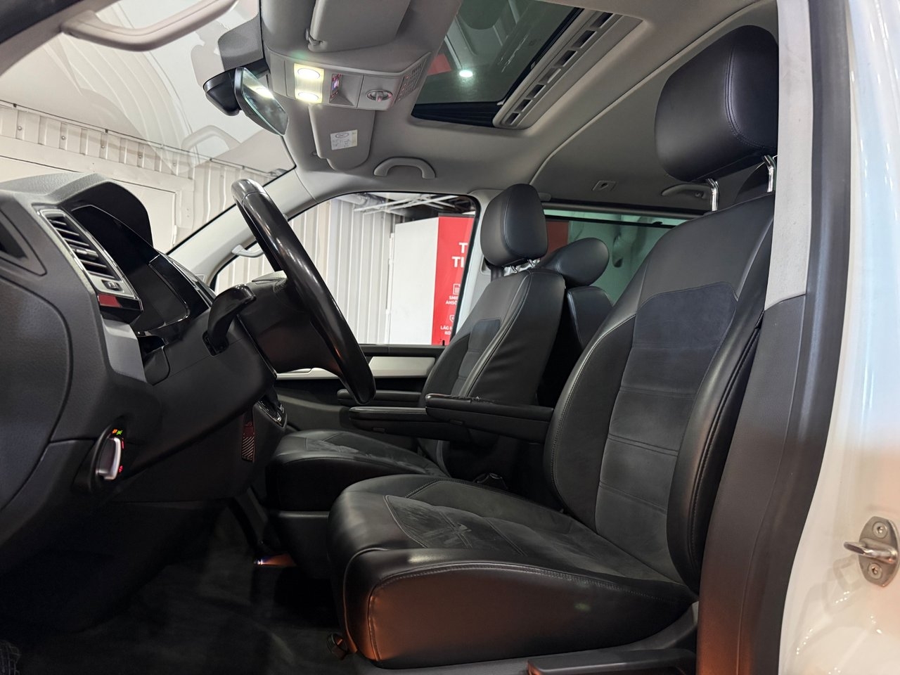 Volkswagen Multivan 2017, bild 7/10