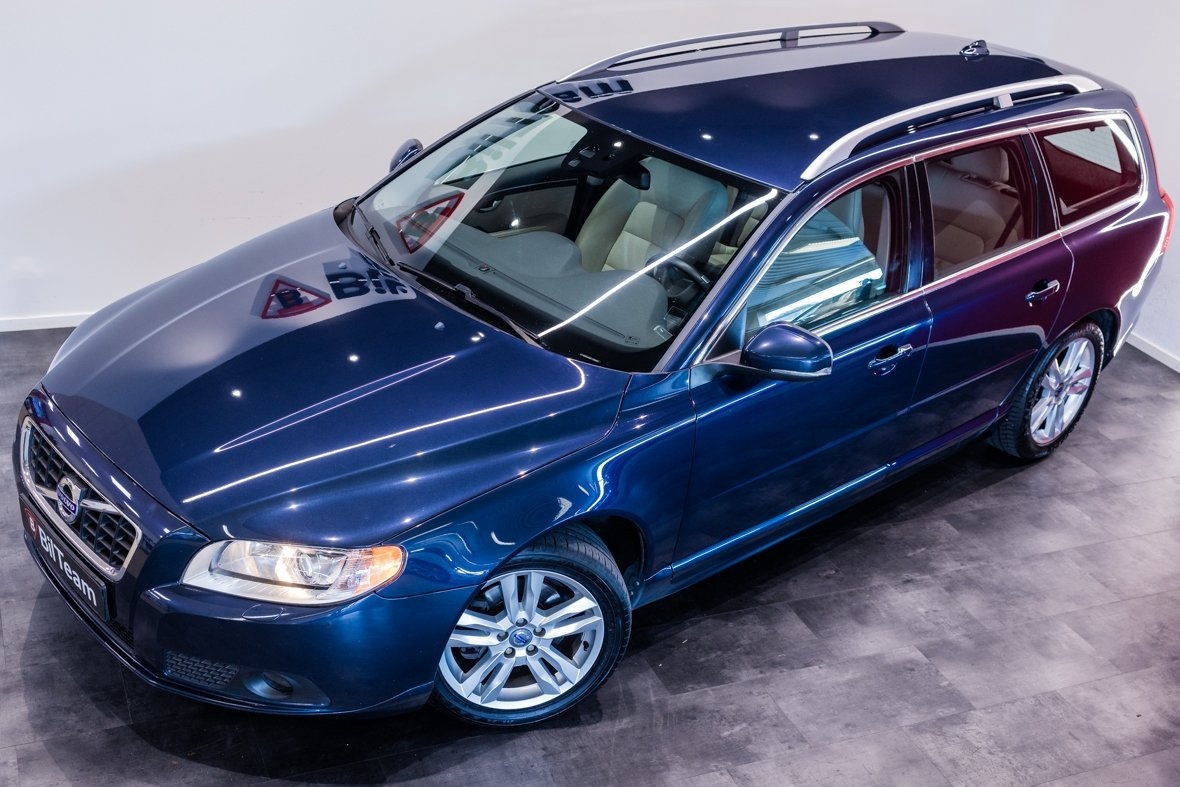Volvo V70 D2 Geartronic Summum Euro 5 2013, bild 5/10
