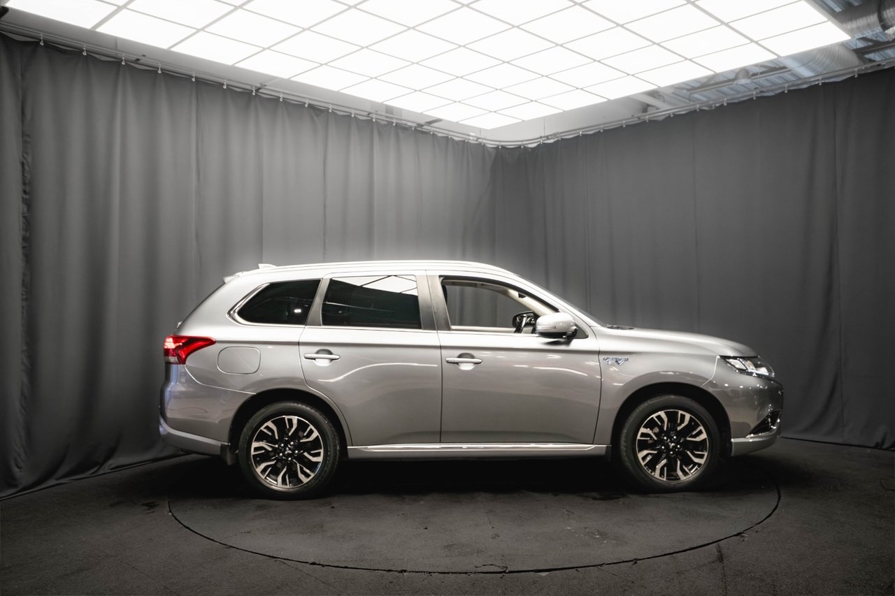 Mitsubishi Outlander 2018, photo 5/10