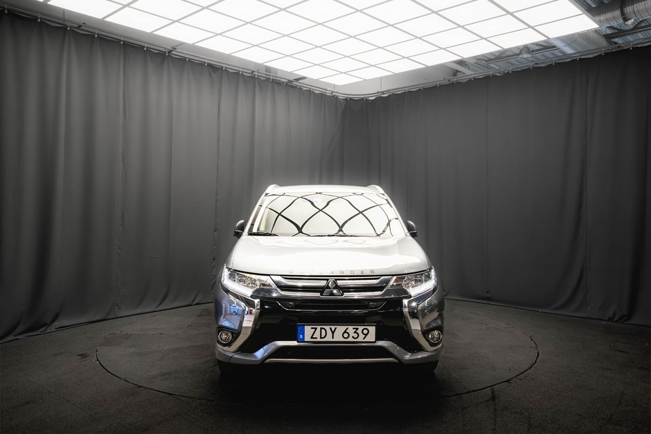 Mitsubishi Outlander 2018, photo 3/10