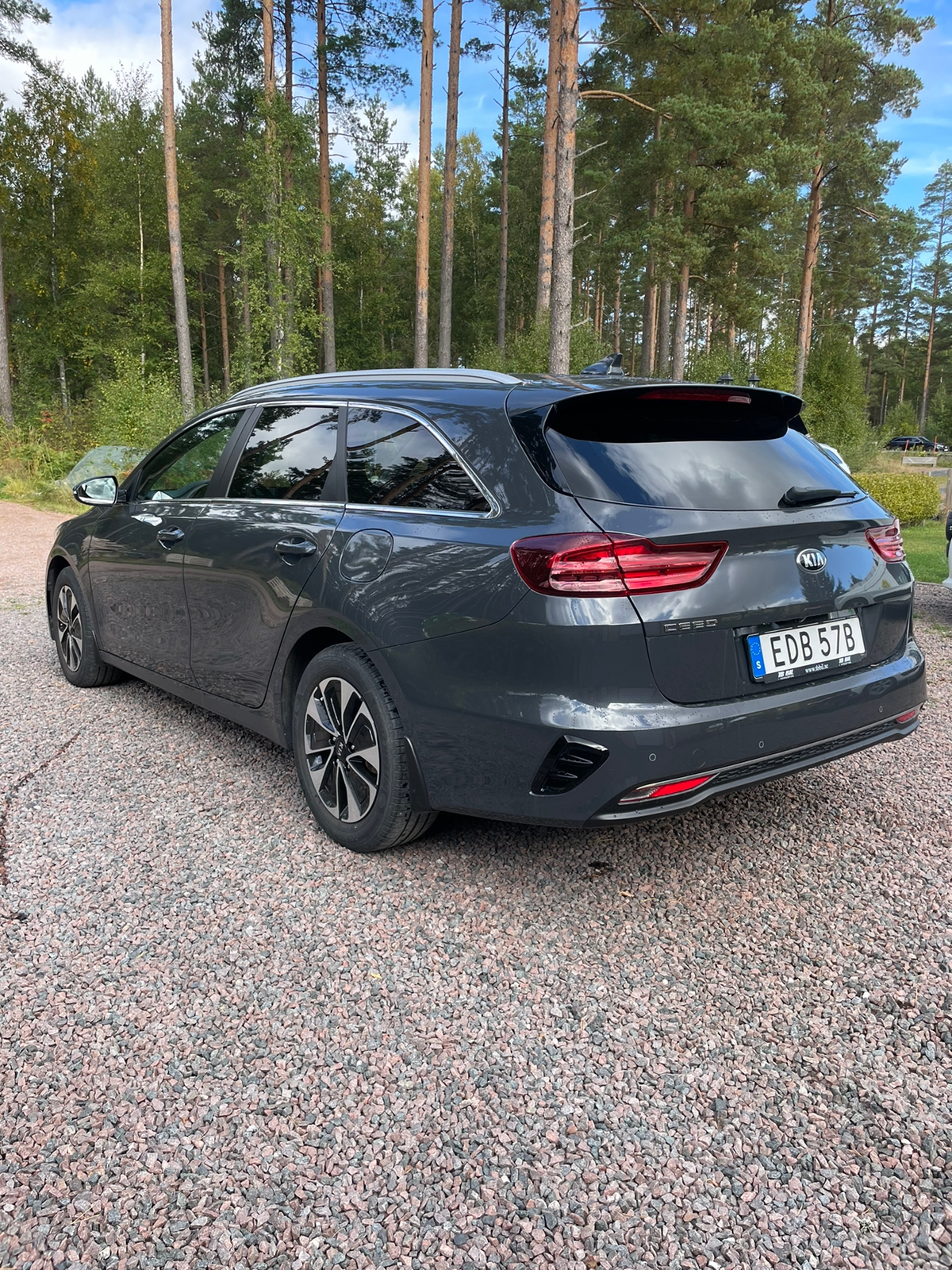 Kia Ceed Sportswagon 1.4 T-GDI Manuell 2019, bild 3/8