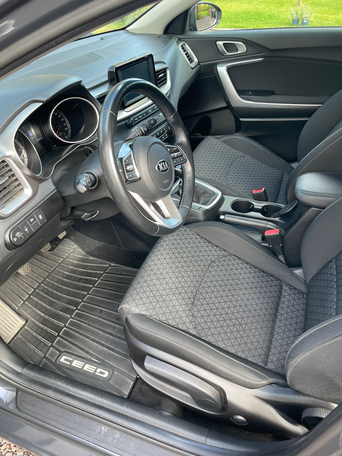 Kia Ceed Sportswagon 1.4 T-GDI Manuell 2019, bild 6/8