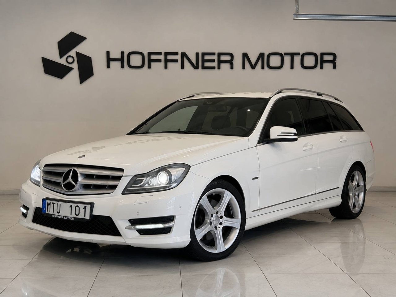Mercedes-Benz C 2012, bild 2/9
