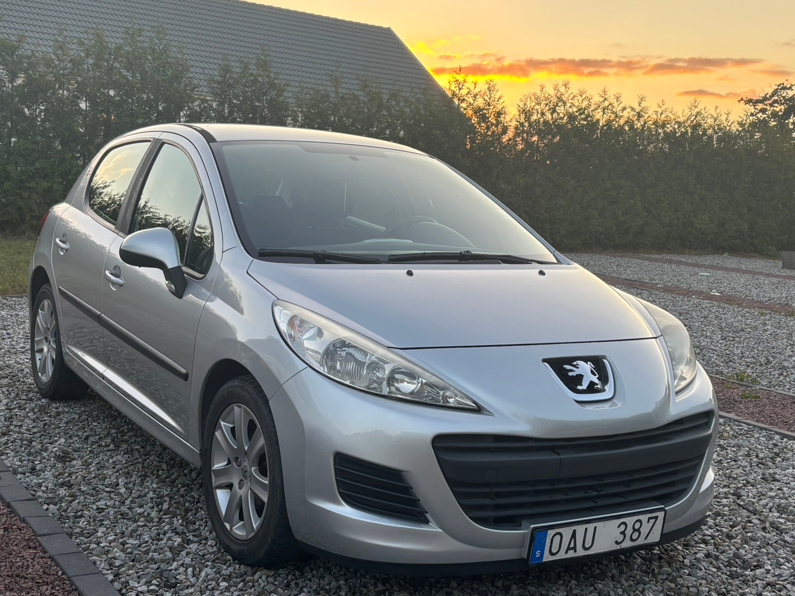 Peugeot 207