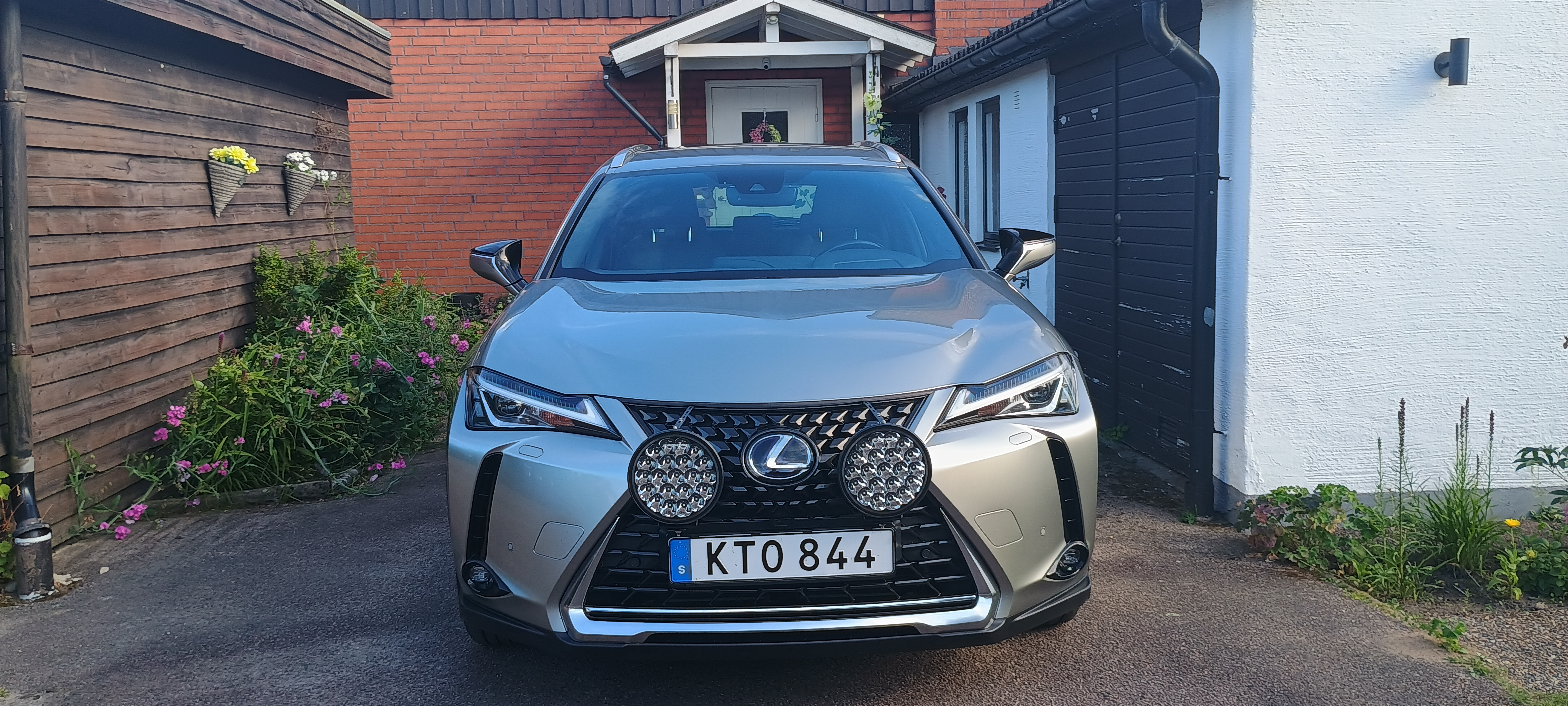 Lexus UX