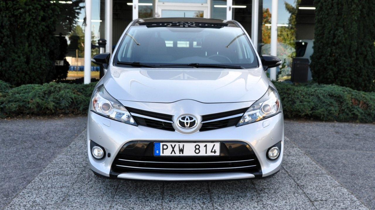 Toyota Verso 2013, kuva 2/10