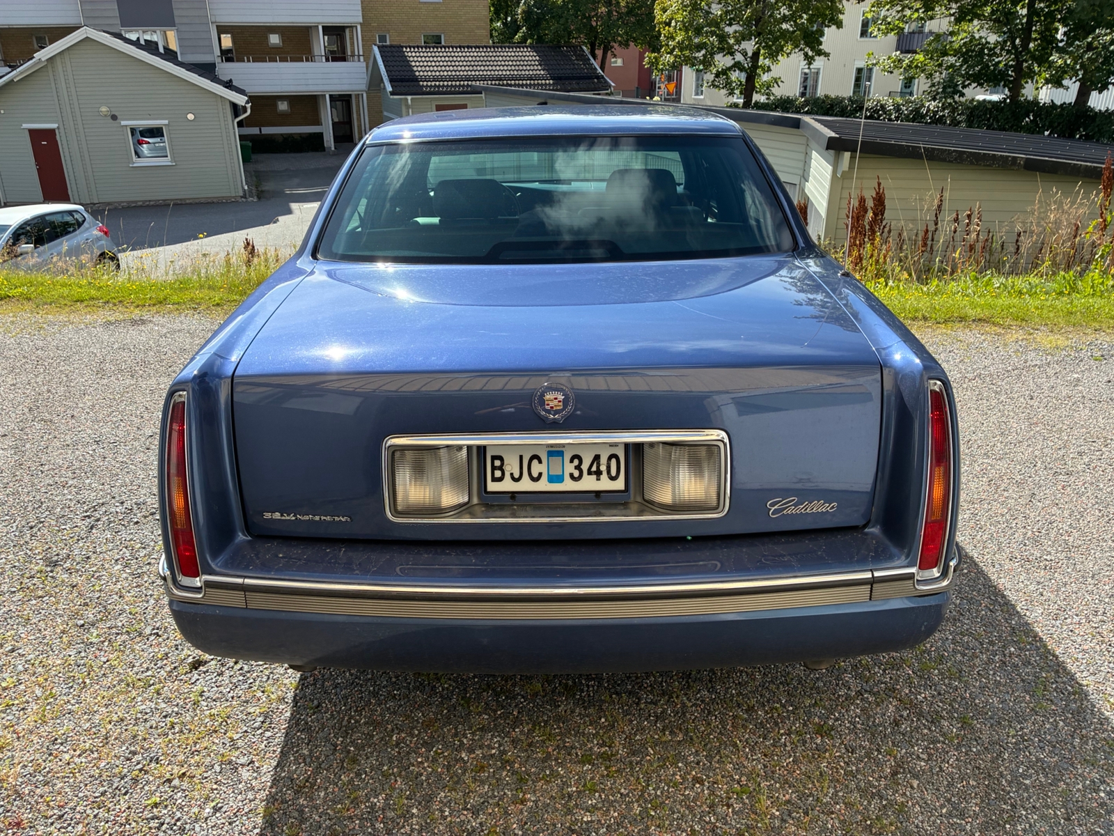 Cadillac De Ville 1994, kuva 2/4