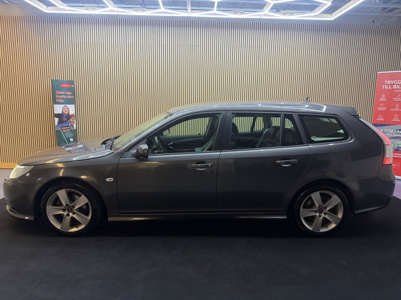 Saab 9-3 2009, kuva 2/10