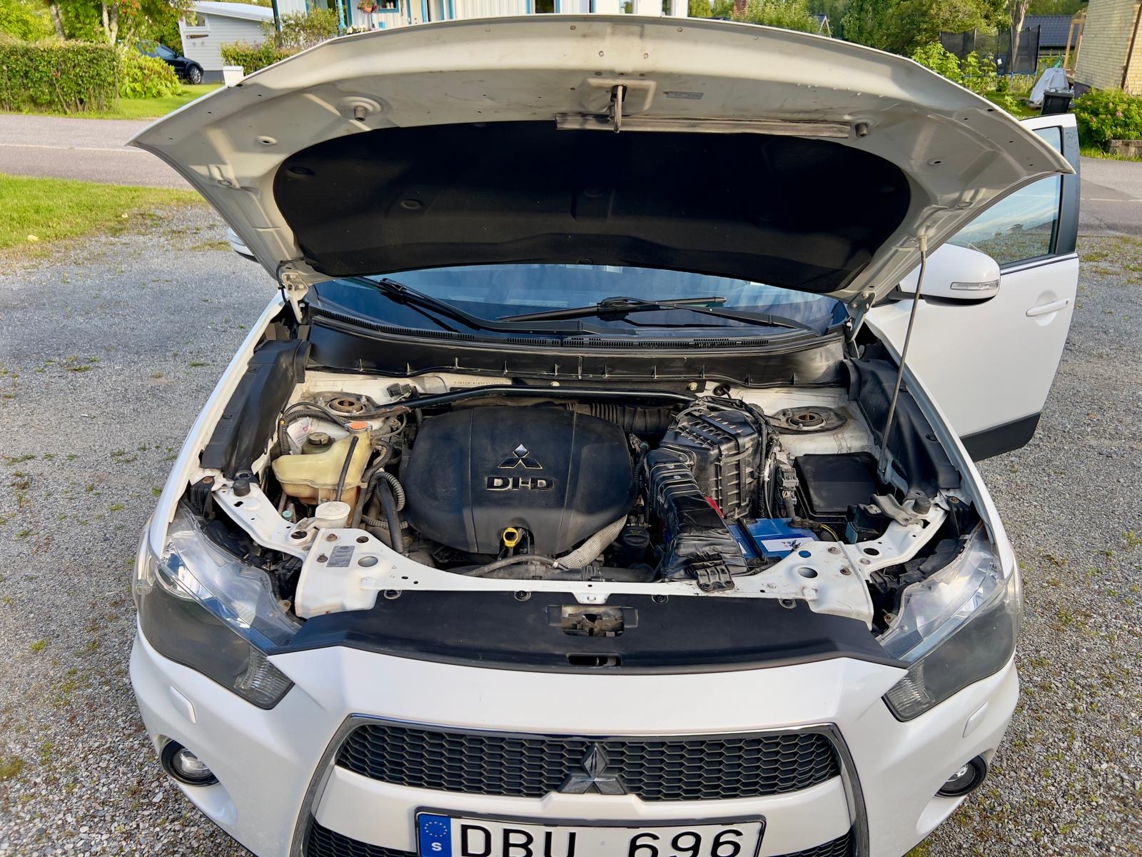 Mitsubishi Outlander 2011, bild 7/10