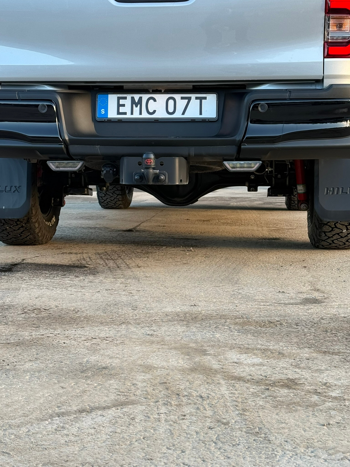 Toyota HiLux 2025, bild 2/10