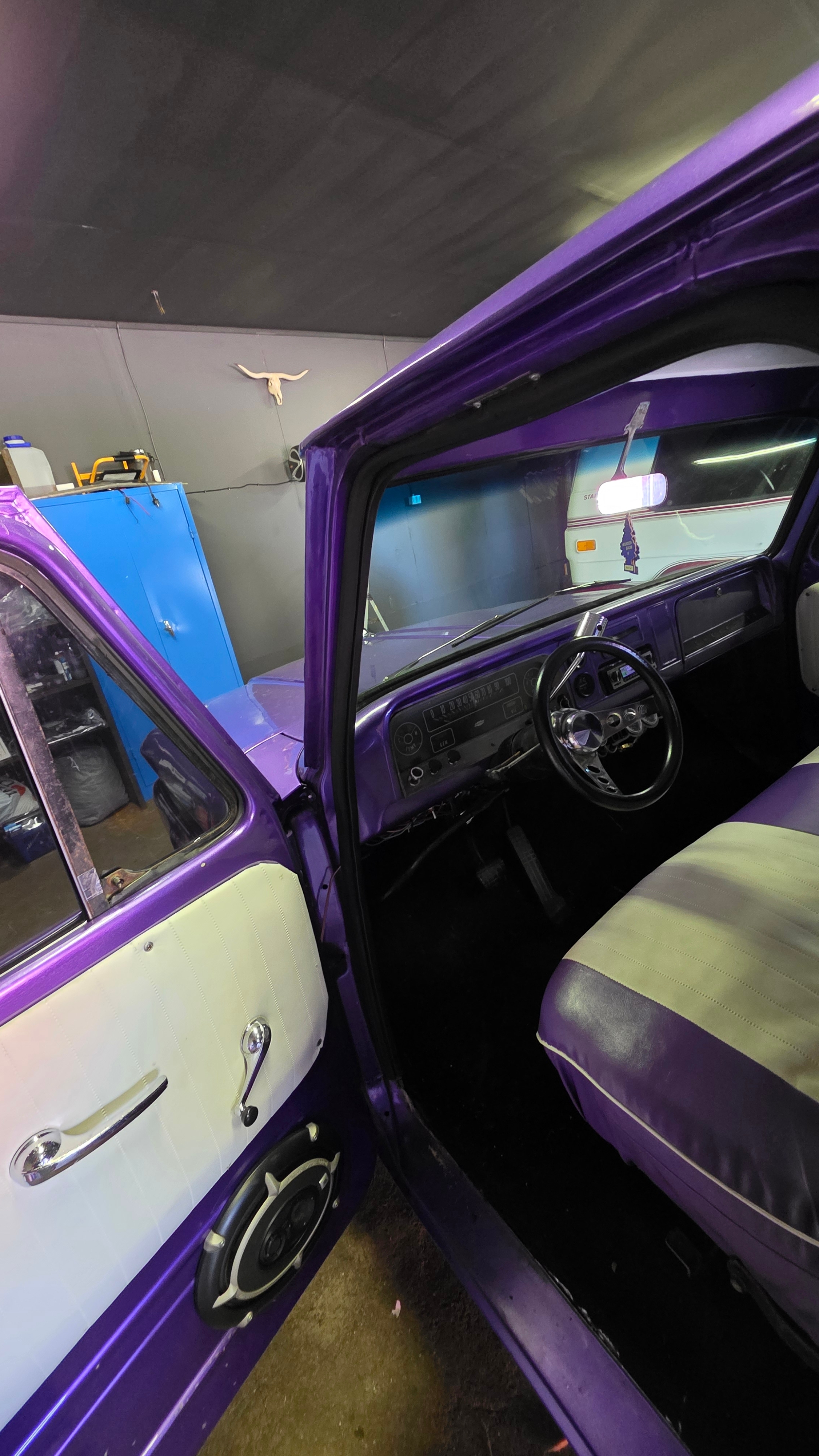 Chevrolet C10 Stepside (luftfjädring) 1965, kuva 6/7