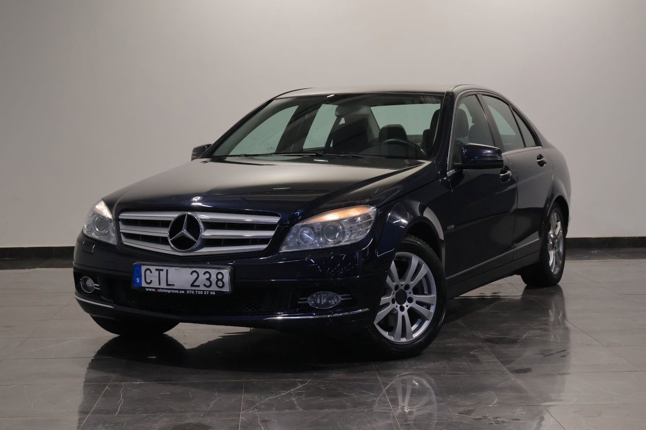 Mercedes-Benz C 300 7G-Tronic 2010, bild 2/10