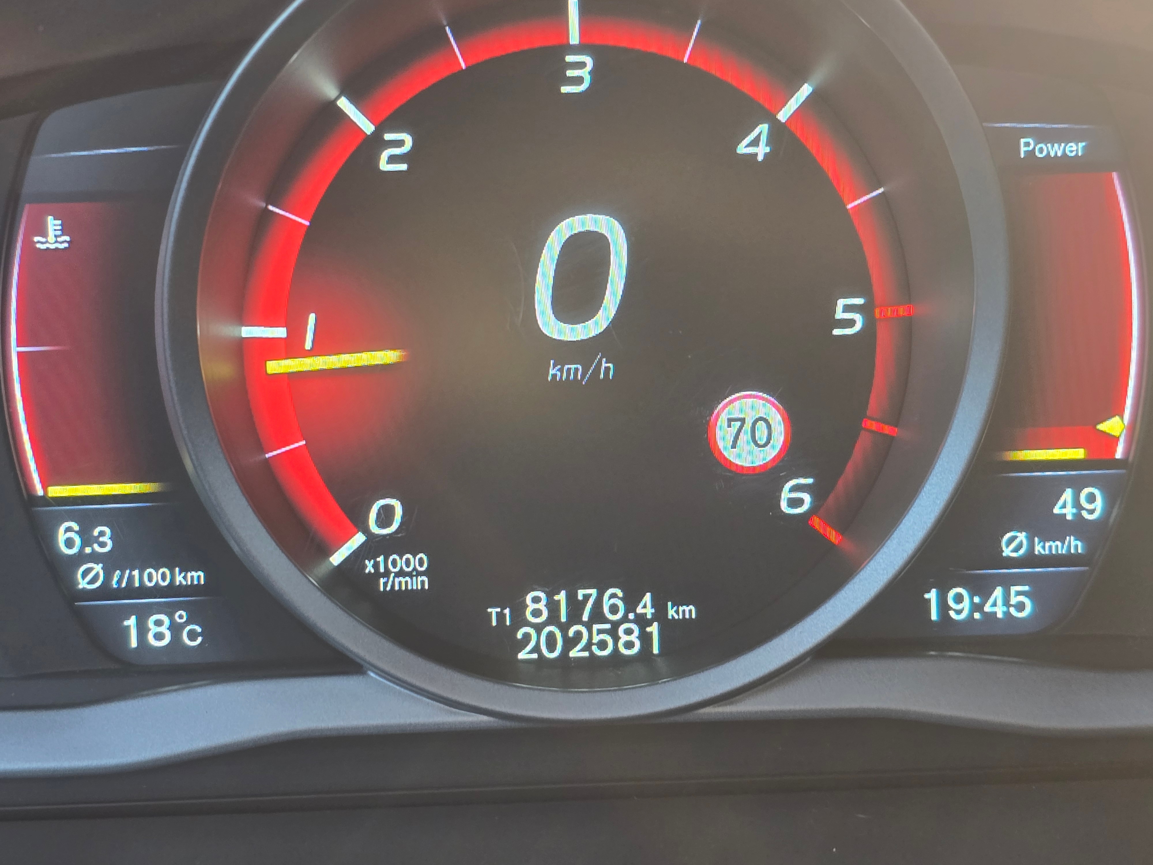 Volvo V70 D3 Geartronic 2016, bild 6/7