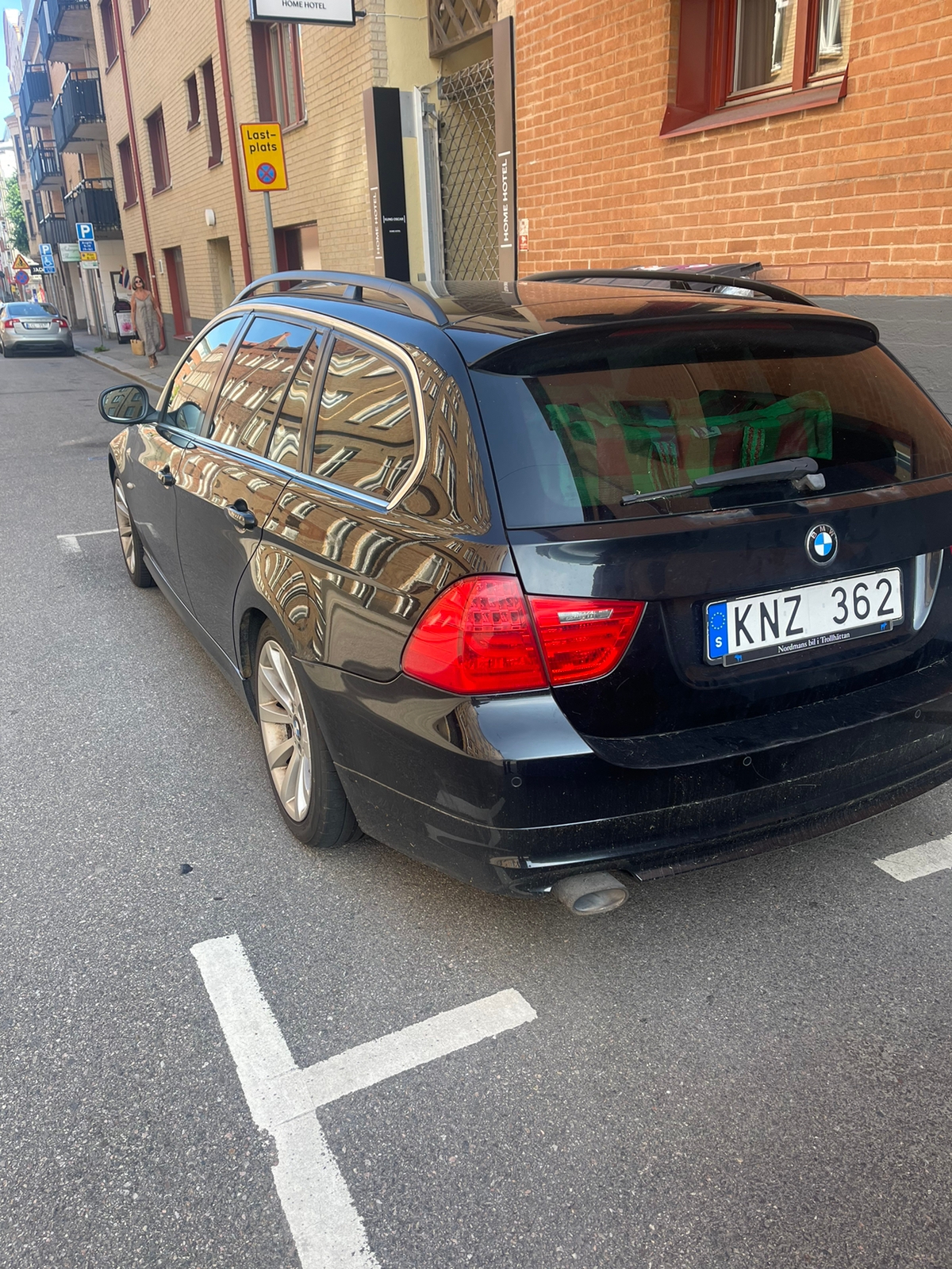 BMW 318 d Touring Manuell 2010, bild 3/4