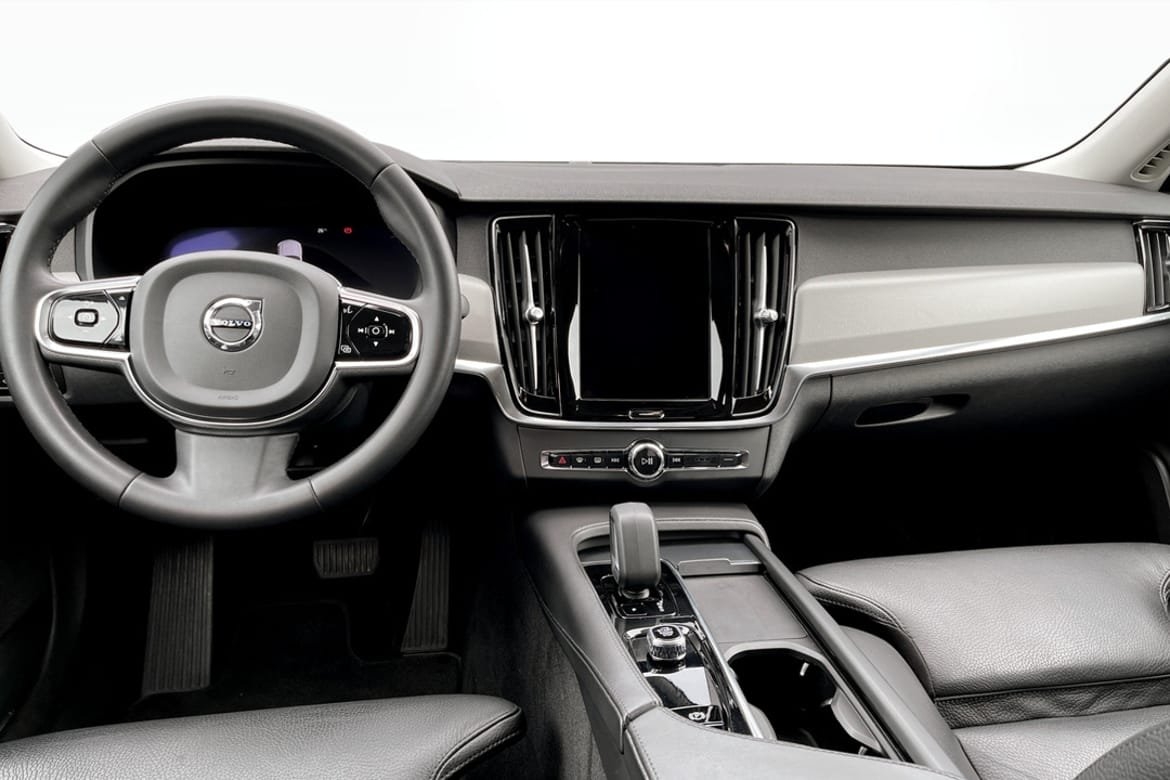 Volvo S90 B5 AWD Diesel Plus Dark 2023, kuva 4/9
