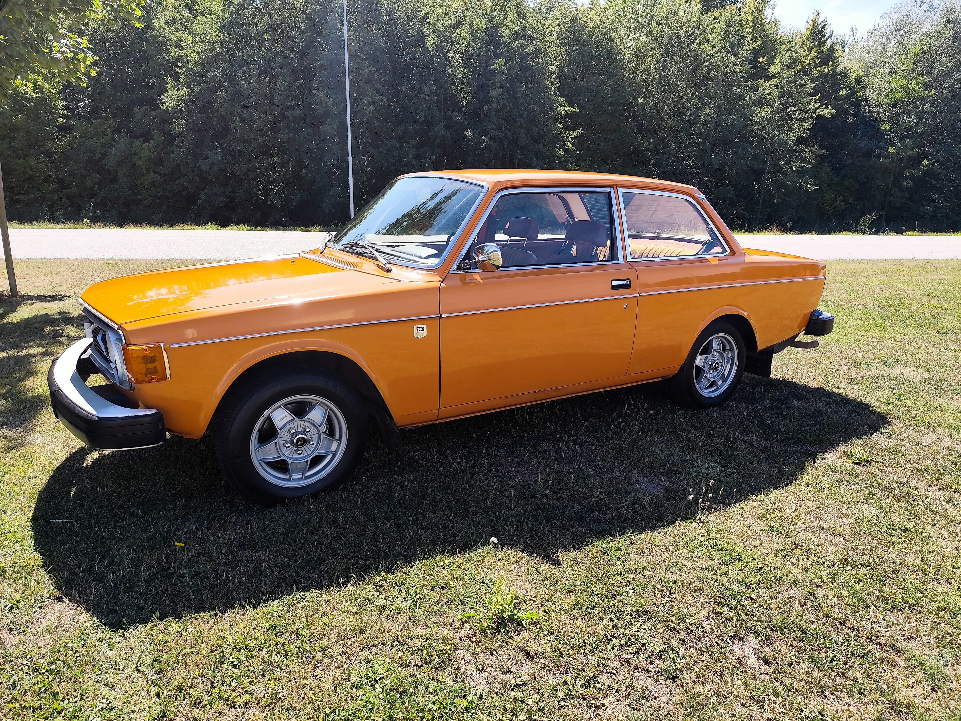 Volvo 142