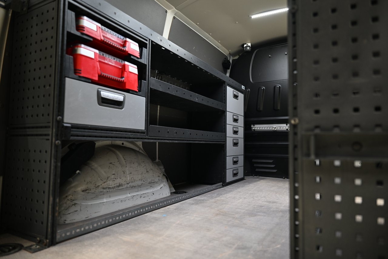 Volkswagen Transporter 2021, photo 7/32