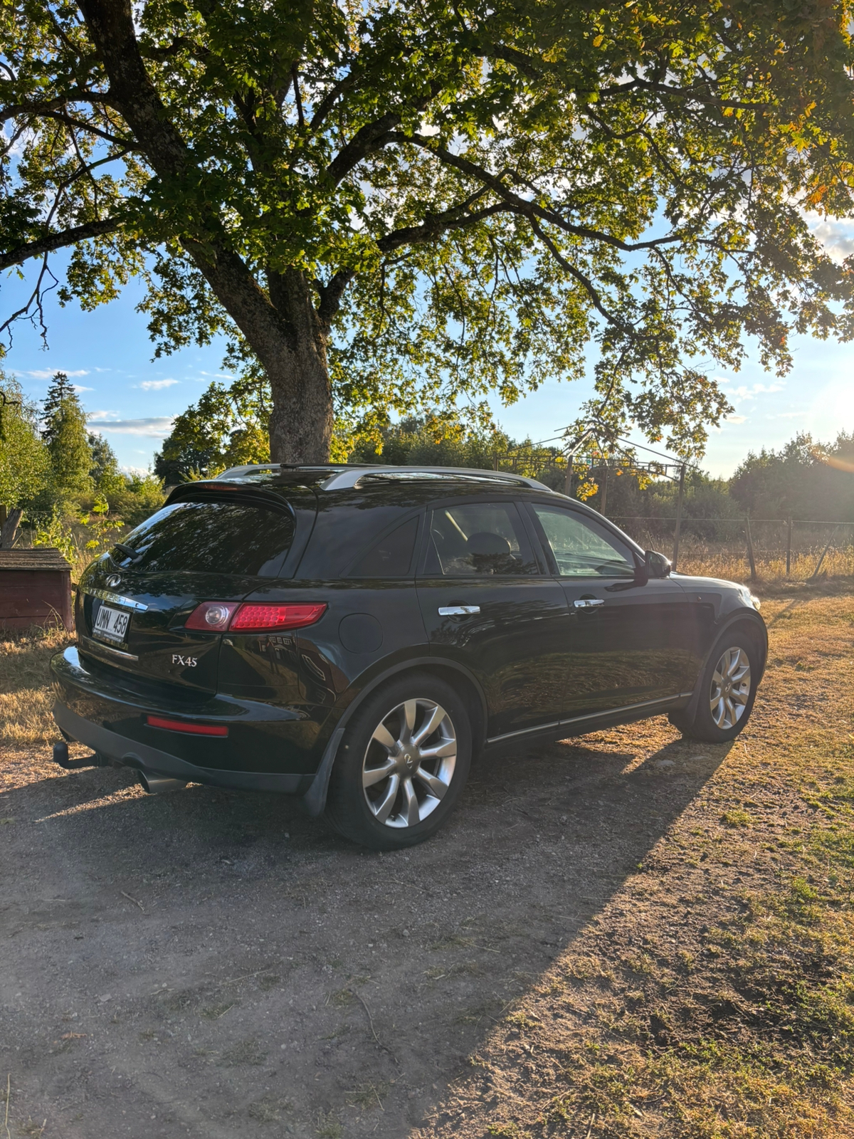 Infiniti FX45