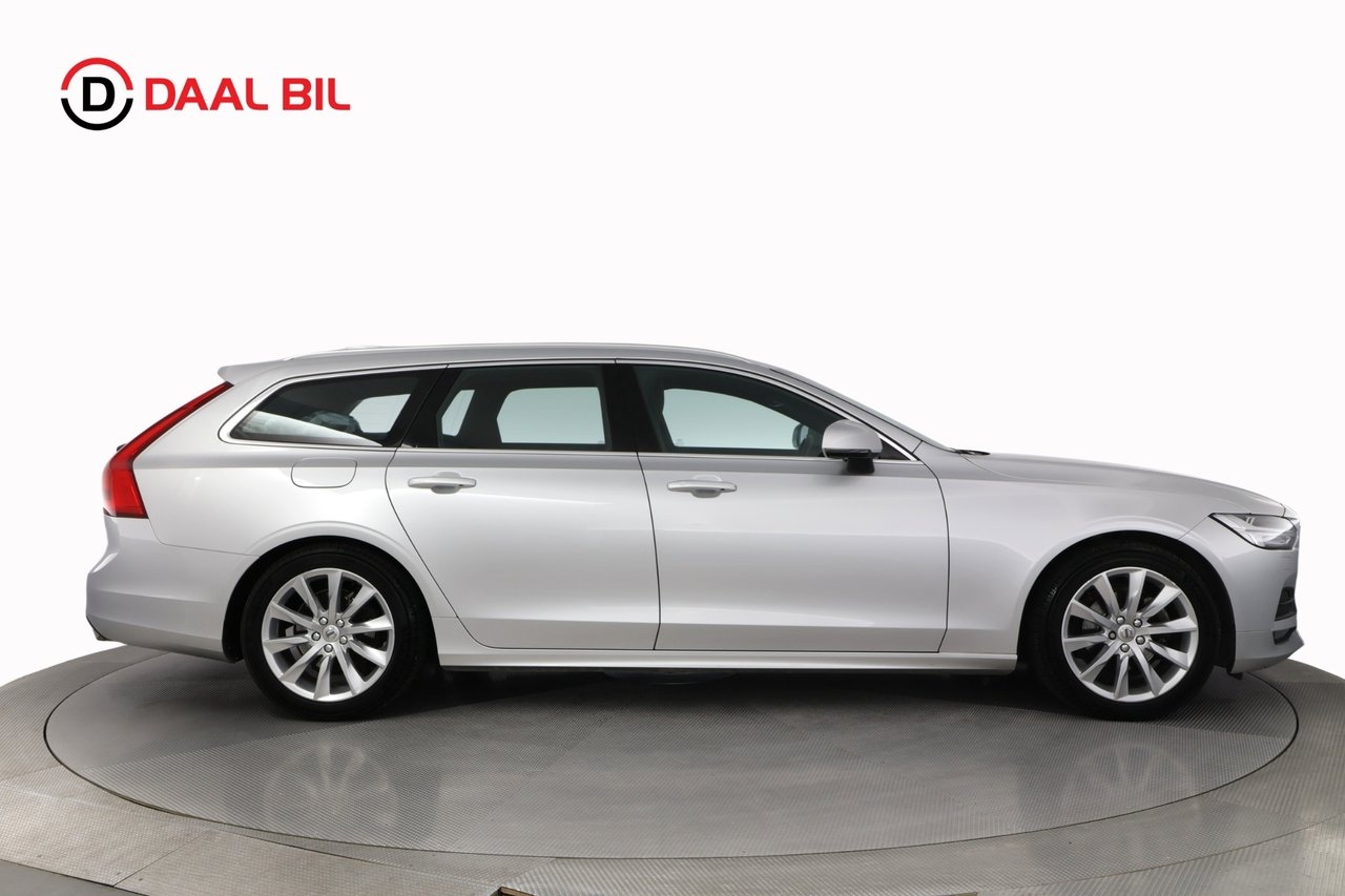 Volvo V90 D4 AWD 190HK MOMENTUM B-KAM 2019, bild 5/10