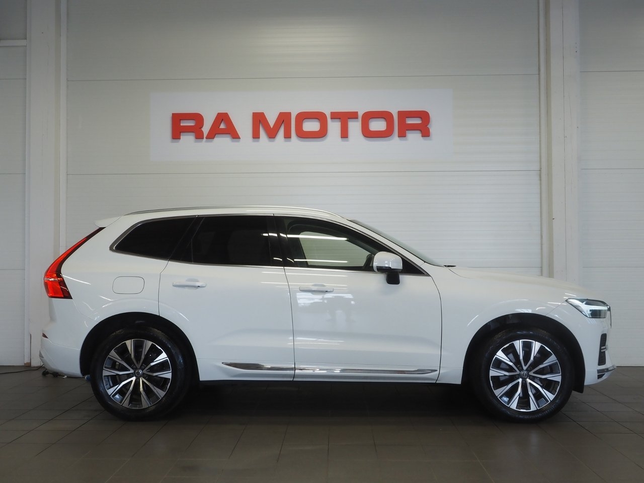 Volvo XC60 2022, bild 4/10