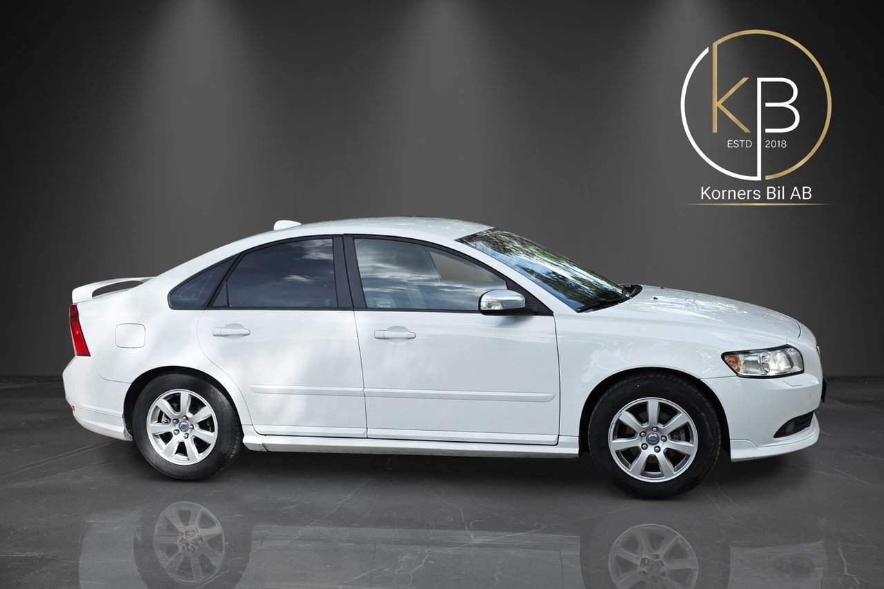 Volvo S40 1.8 F R-Design 2009, bild 2/10