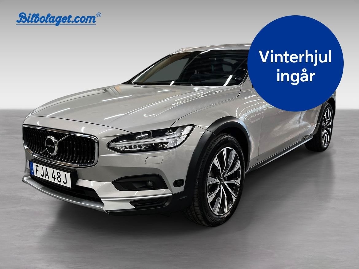 Volvo V90 Cross Country B4