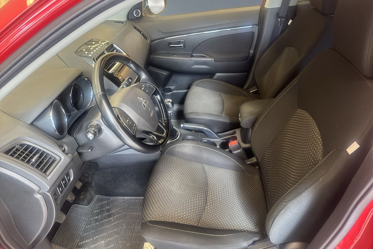 Mitsubishi ASX 2016, bild 3/10