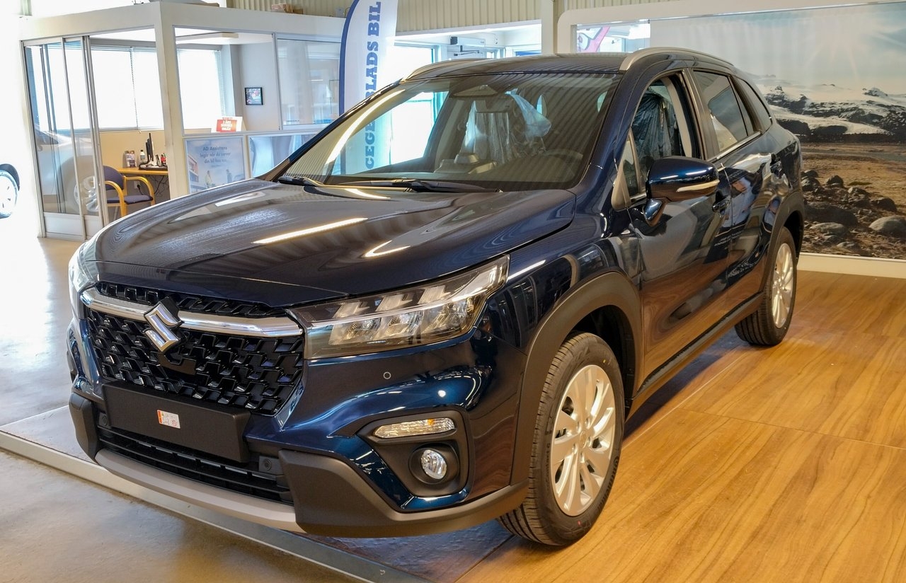 Suzuki S-Cross