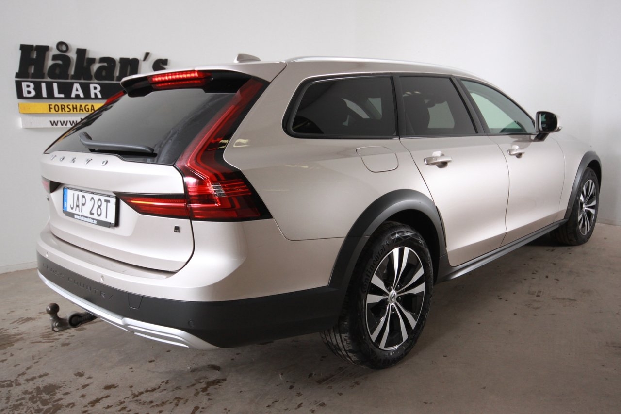 Volvo V90 Cross Country 2024, bild 2/5