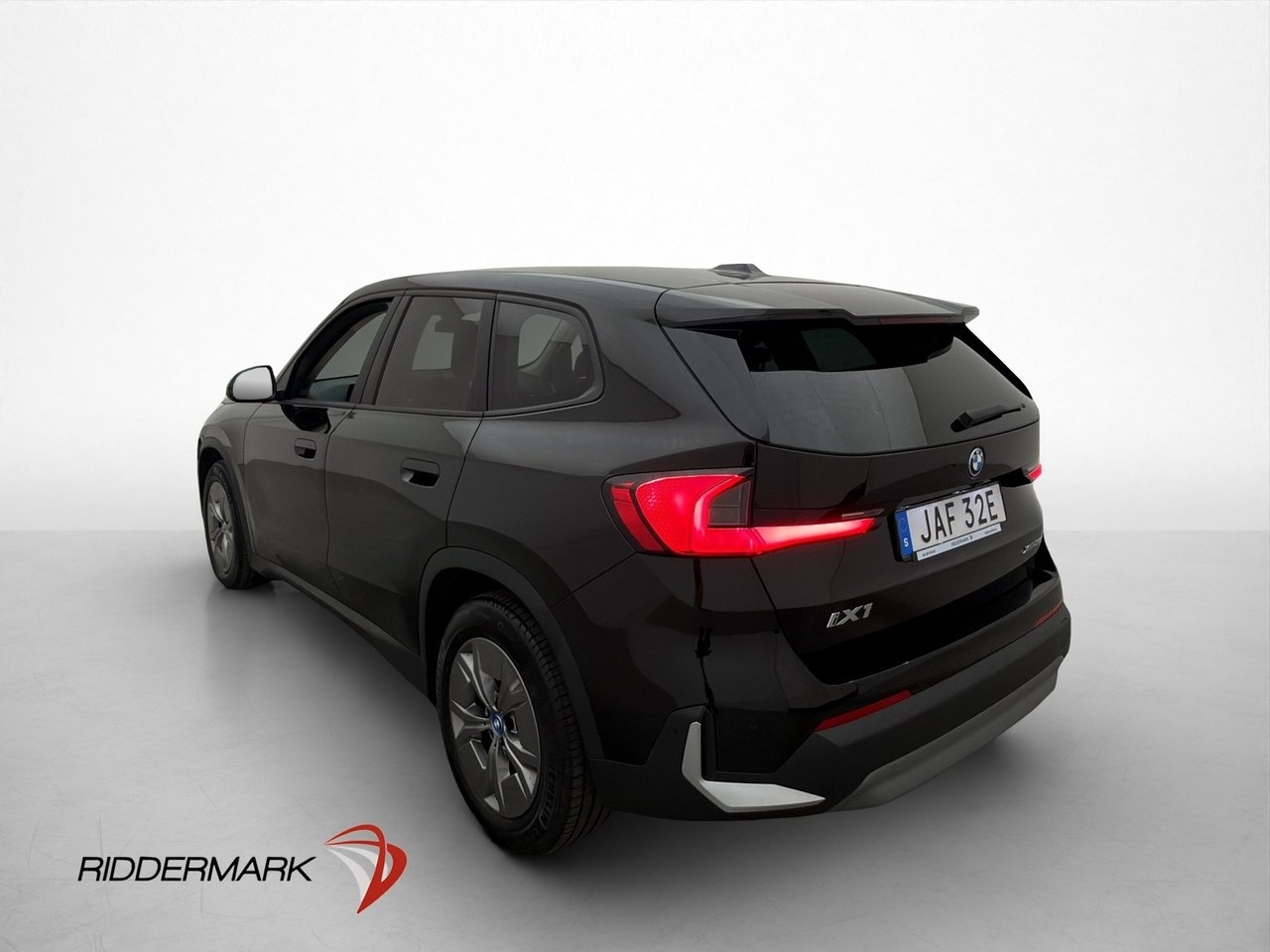 BMW iX1 xDrive30 Widescreen Rattvärme 2023, kuva 5/29